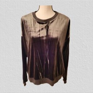 Kenneth Cole crushed velvet olive green sweatshirt blouse, size L/XL